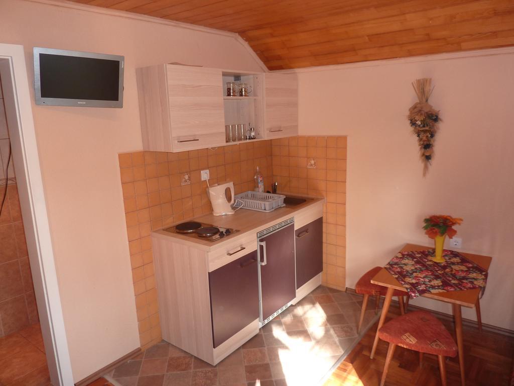 שיופוק Vadasztanya Apartmanhazak חדר תמונה
