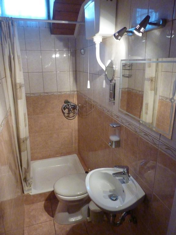 שיופוק Vadasztanya Apartmanhazak חדר תמונה