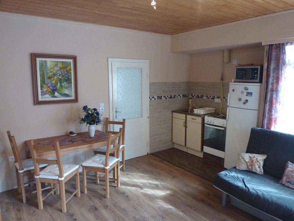 שיופוק Vadasztanya Apartmanhazak חדר תמונה