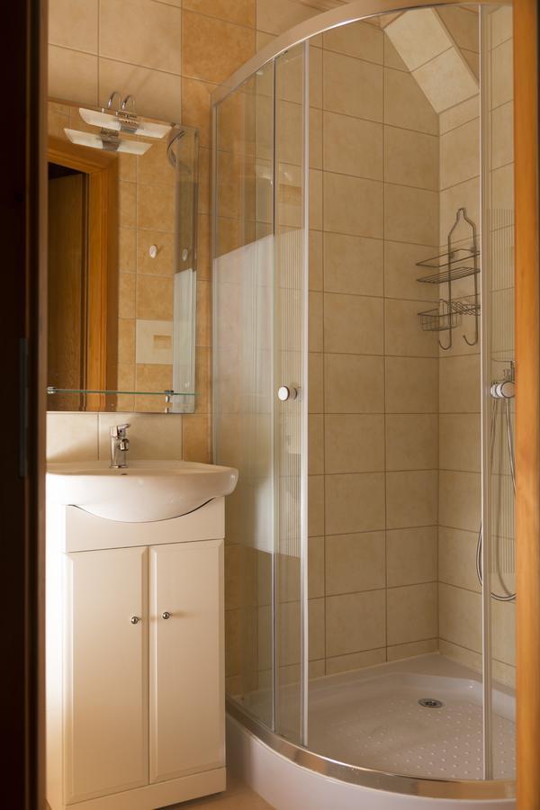 שיופוק Vadasztanya Apartmanhazak מראה חיצוני תמונה