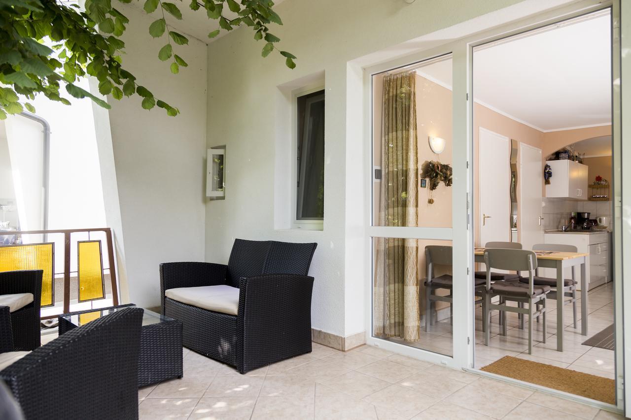 שיופוק Vadasztanya Apartmanhazak מראה חיצוני תמונה